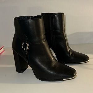 Lulu’s boots